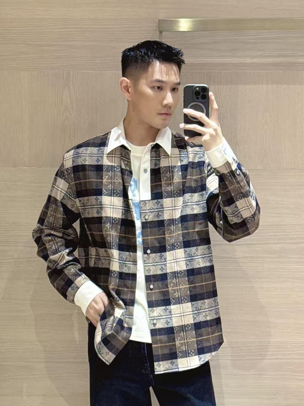 ZZLL / 루이비통 긴팔
