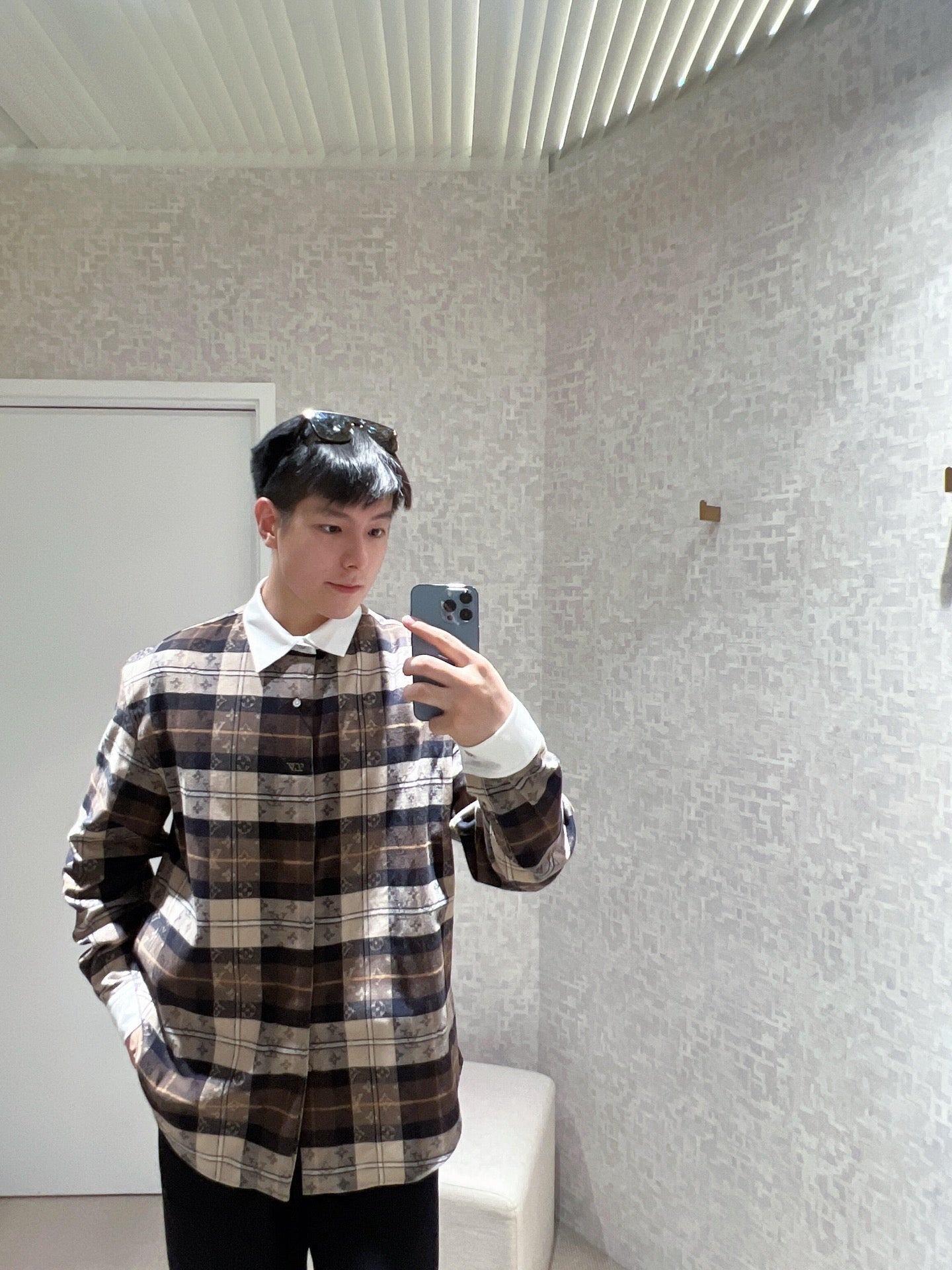 ZZLL / 루이비통 긴팔