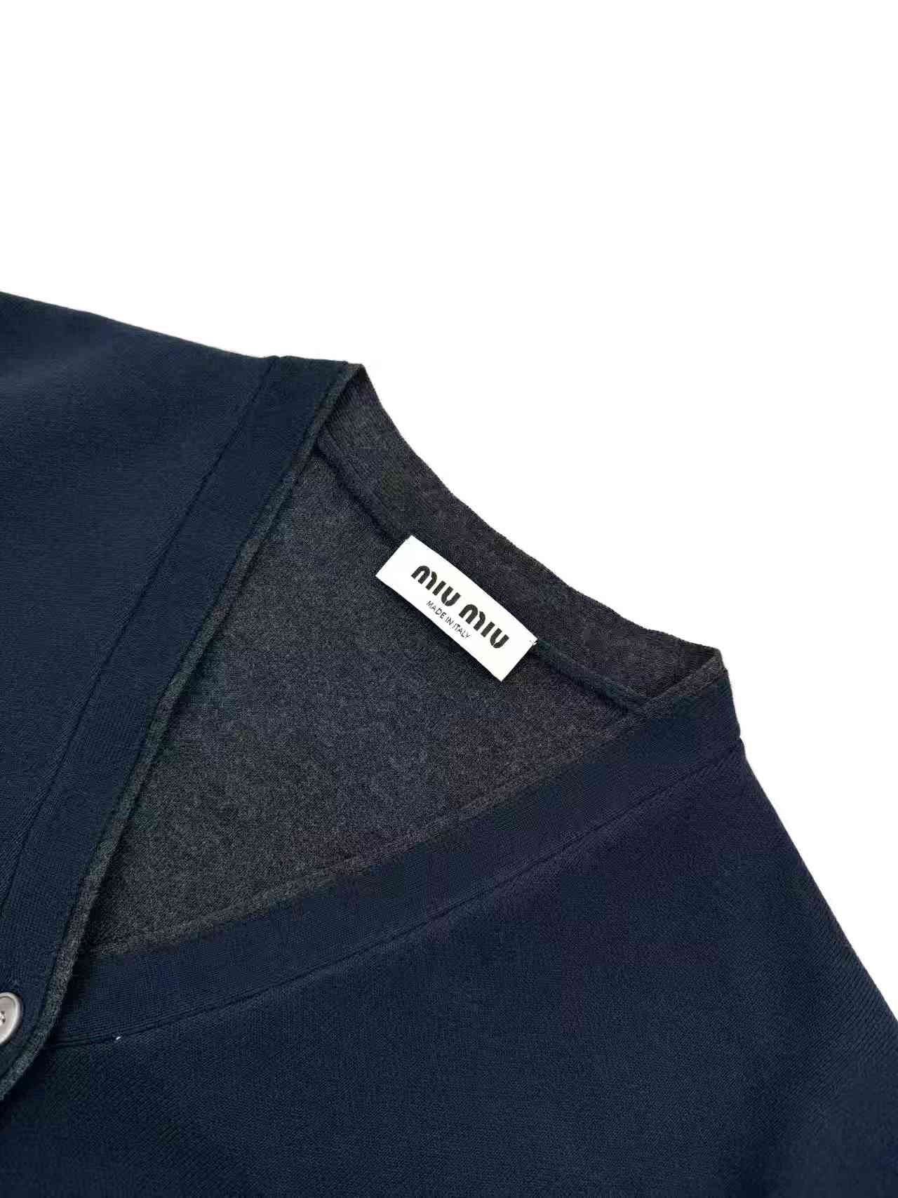 ZZLL / Miu Miu Knitted Cardigan