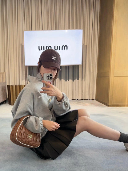 ZZLL / 미우미우 후드티
