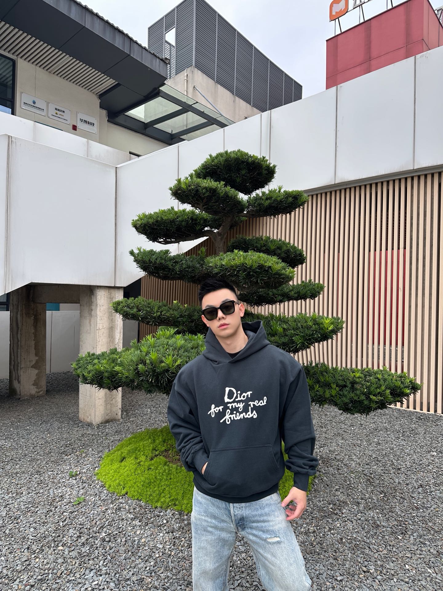 ZZLL / 디올 후드티