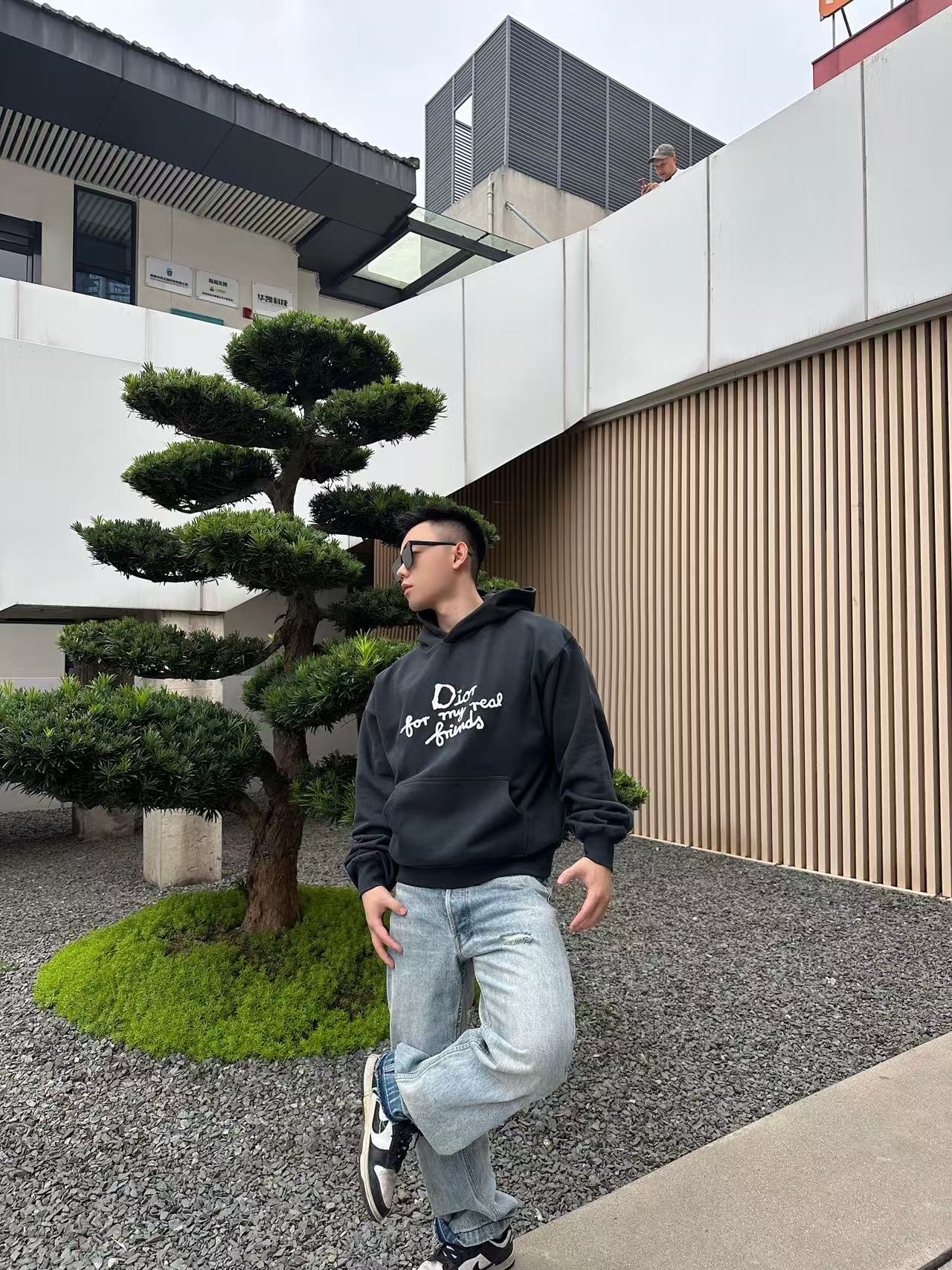 ZZLL / 디올 후드티