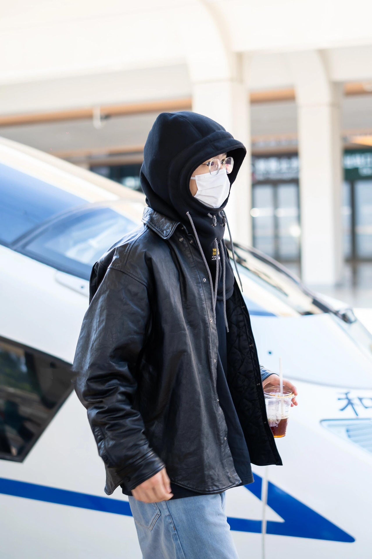 ZZLL / 발렌시아가 가죽 코트