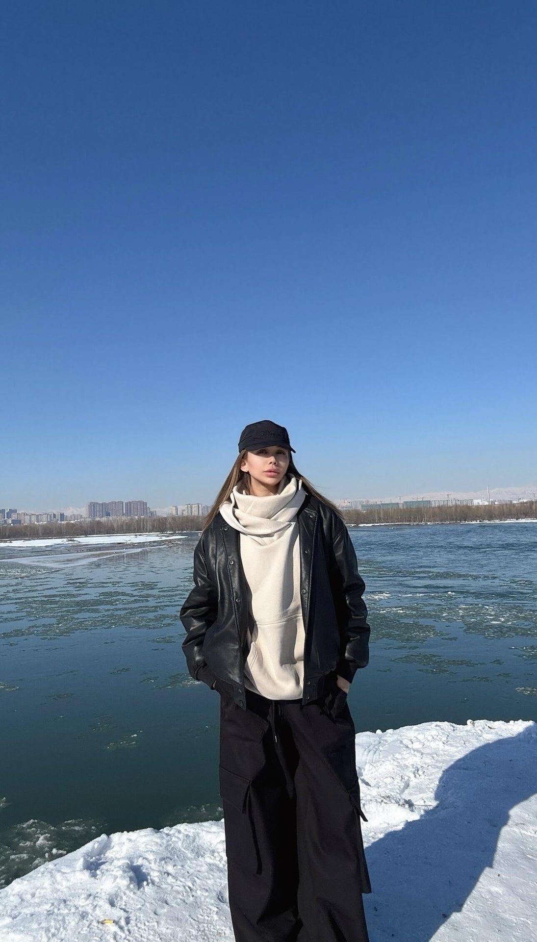 ZZLL / 발렌시아가 가죽 재킷