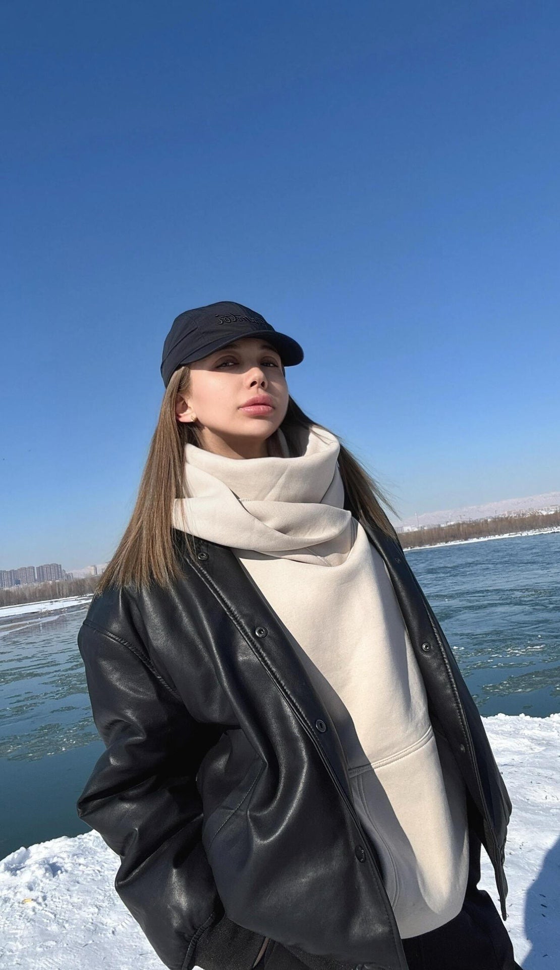 ZZLL / 발렌시아가 가죽 재킷