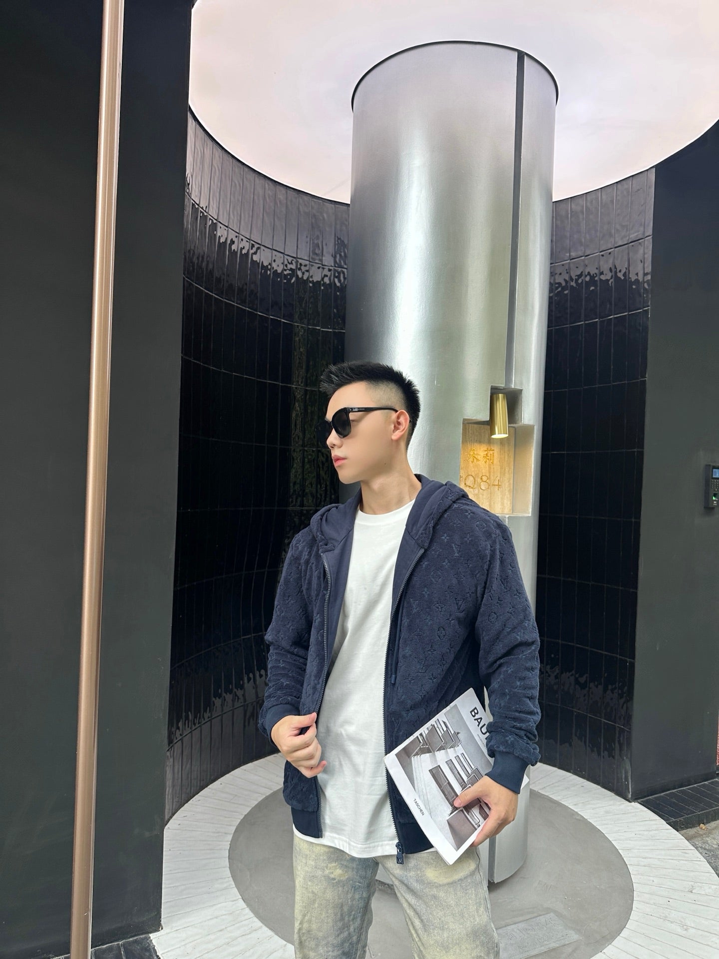 ZZLL / 루이비통 후드티셔츠
