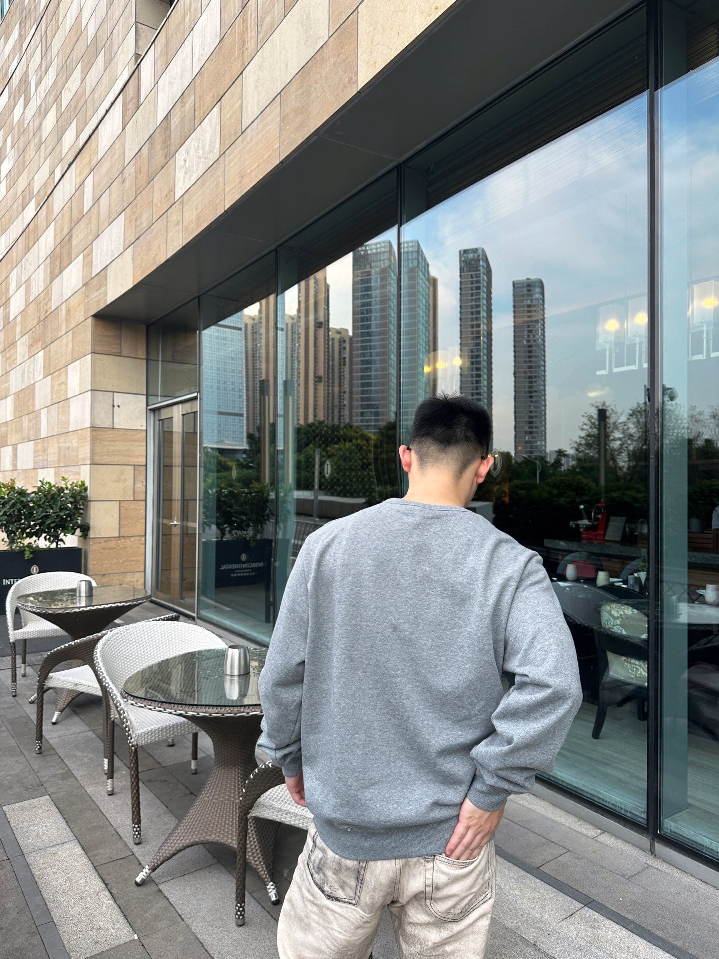 ZZLL / 디올 후드티