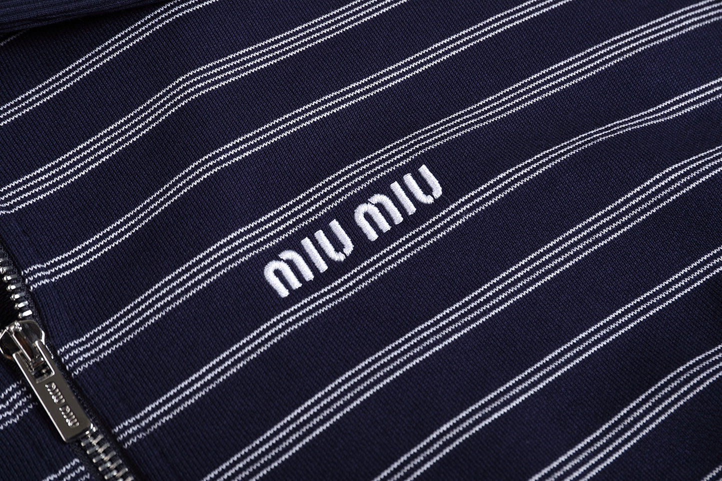 ZZLL / 미우미우 Polo셔츠