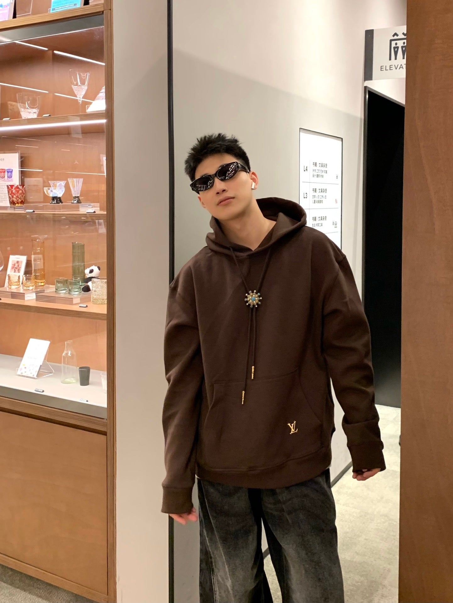 ZZLL / 루이비통 후드티