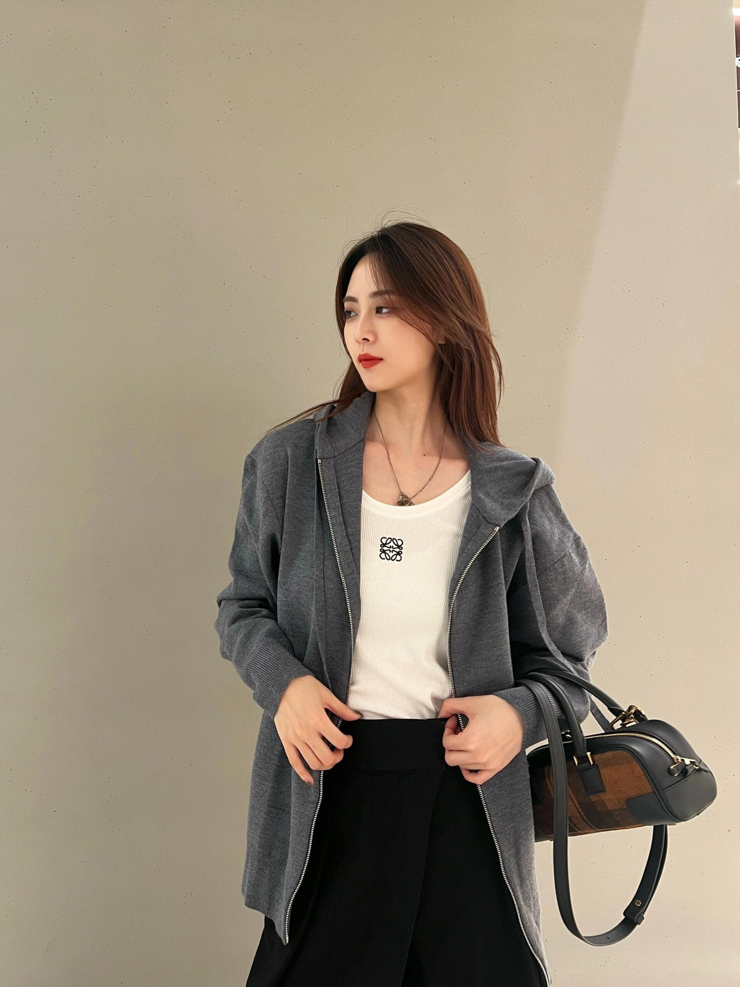 ZZLL / 로에베 후드티