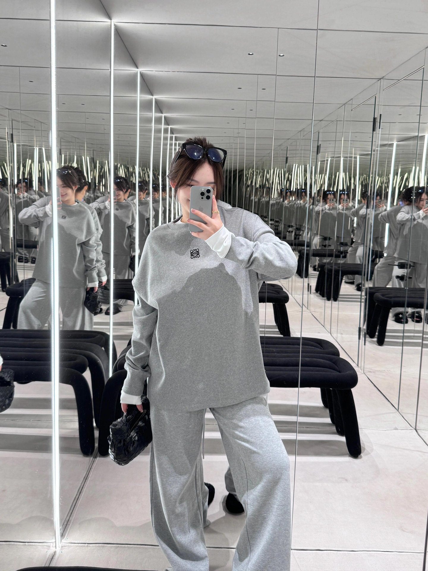 ZZLL / 로에베 긴팔티