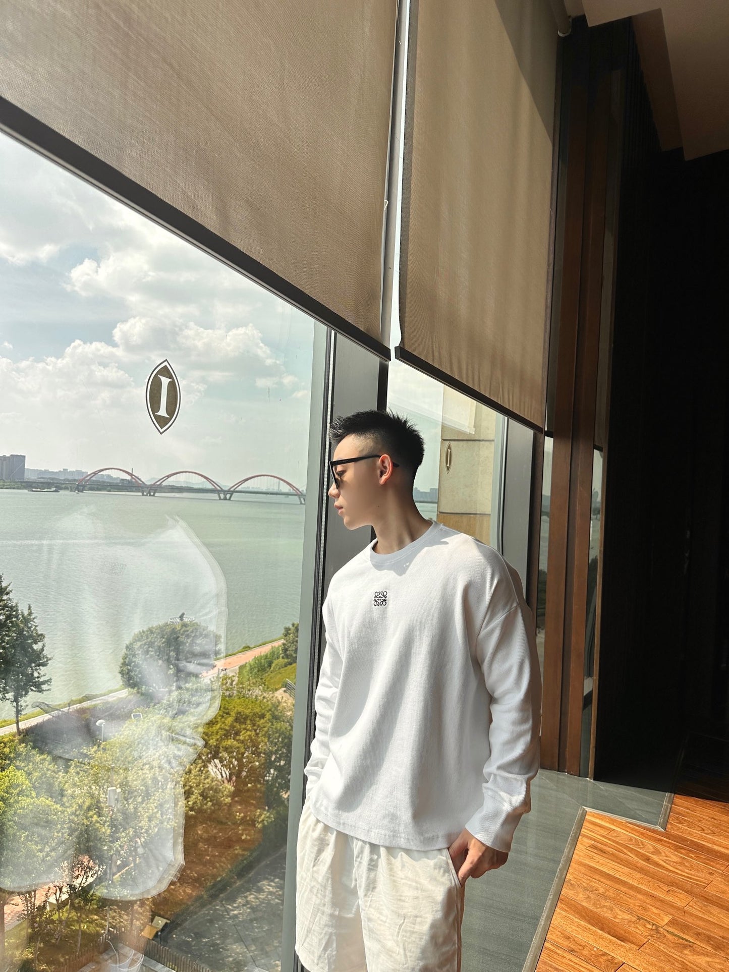 ZZLL / 로에베 긴팔티