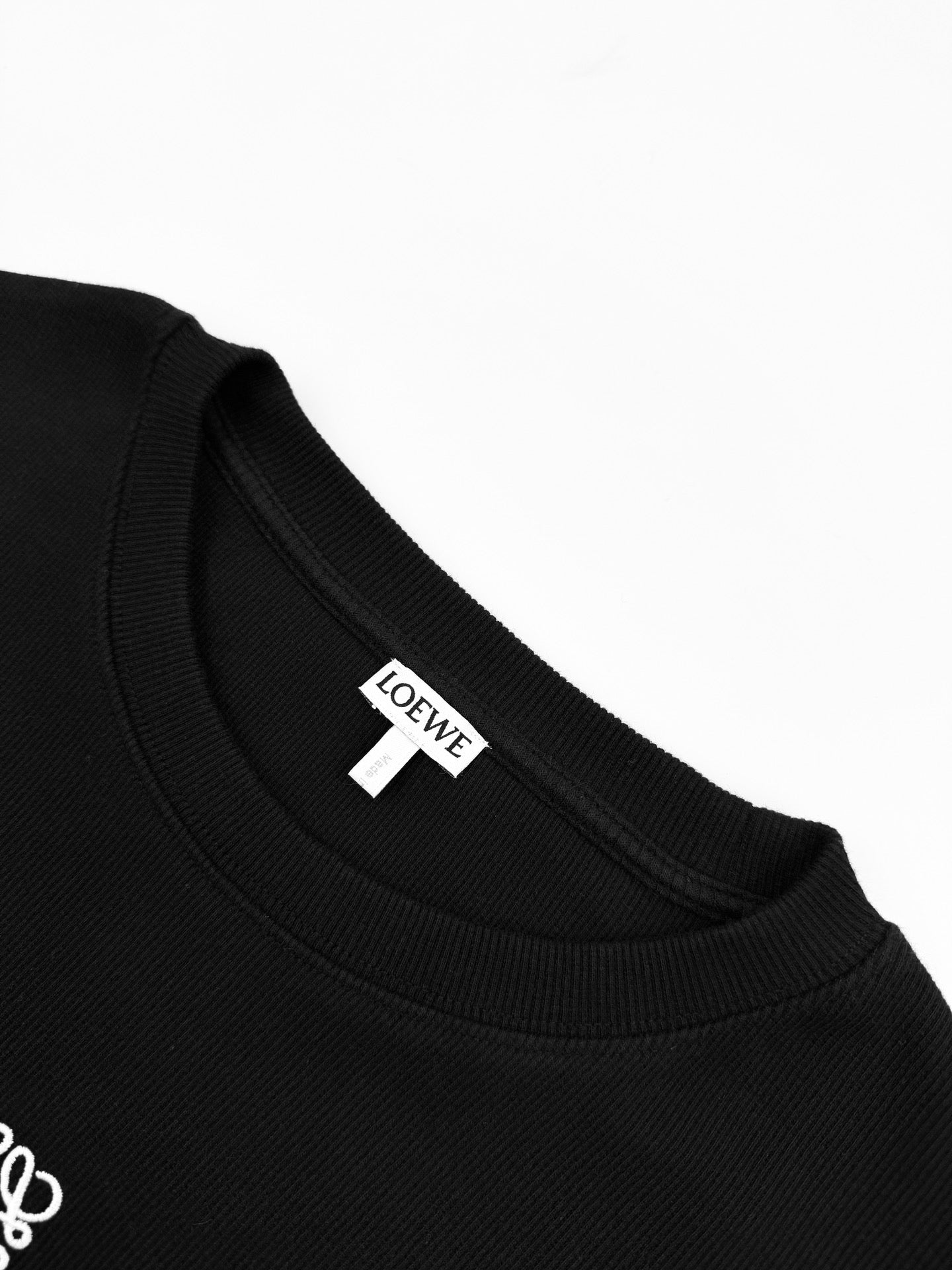 ZZLL / 로에베 긴팔티