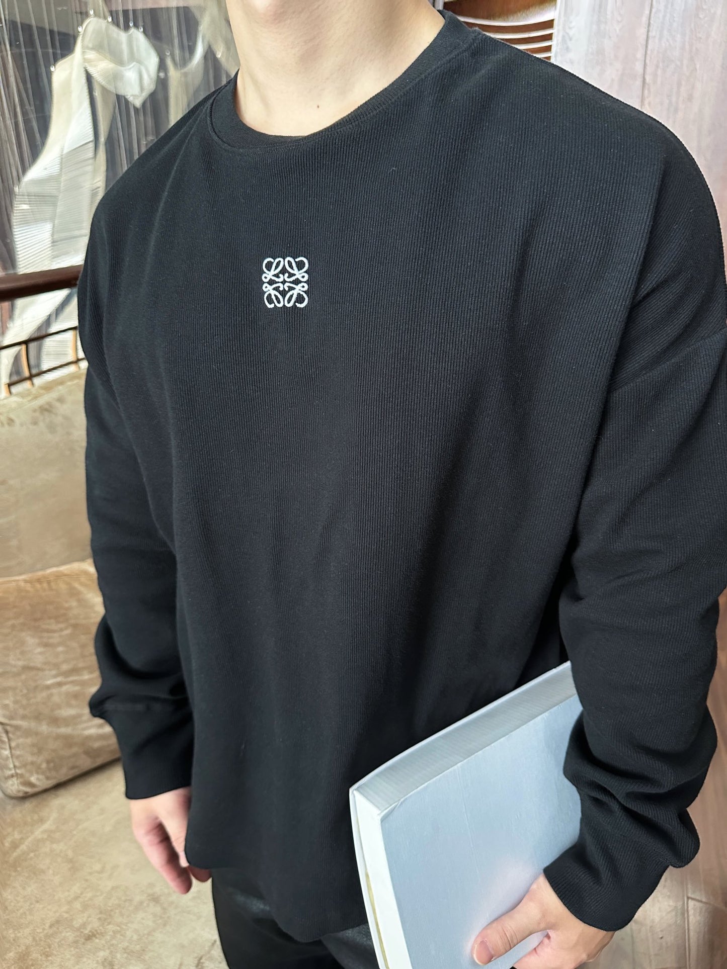 ZZLL / 로에베 긴팔티