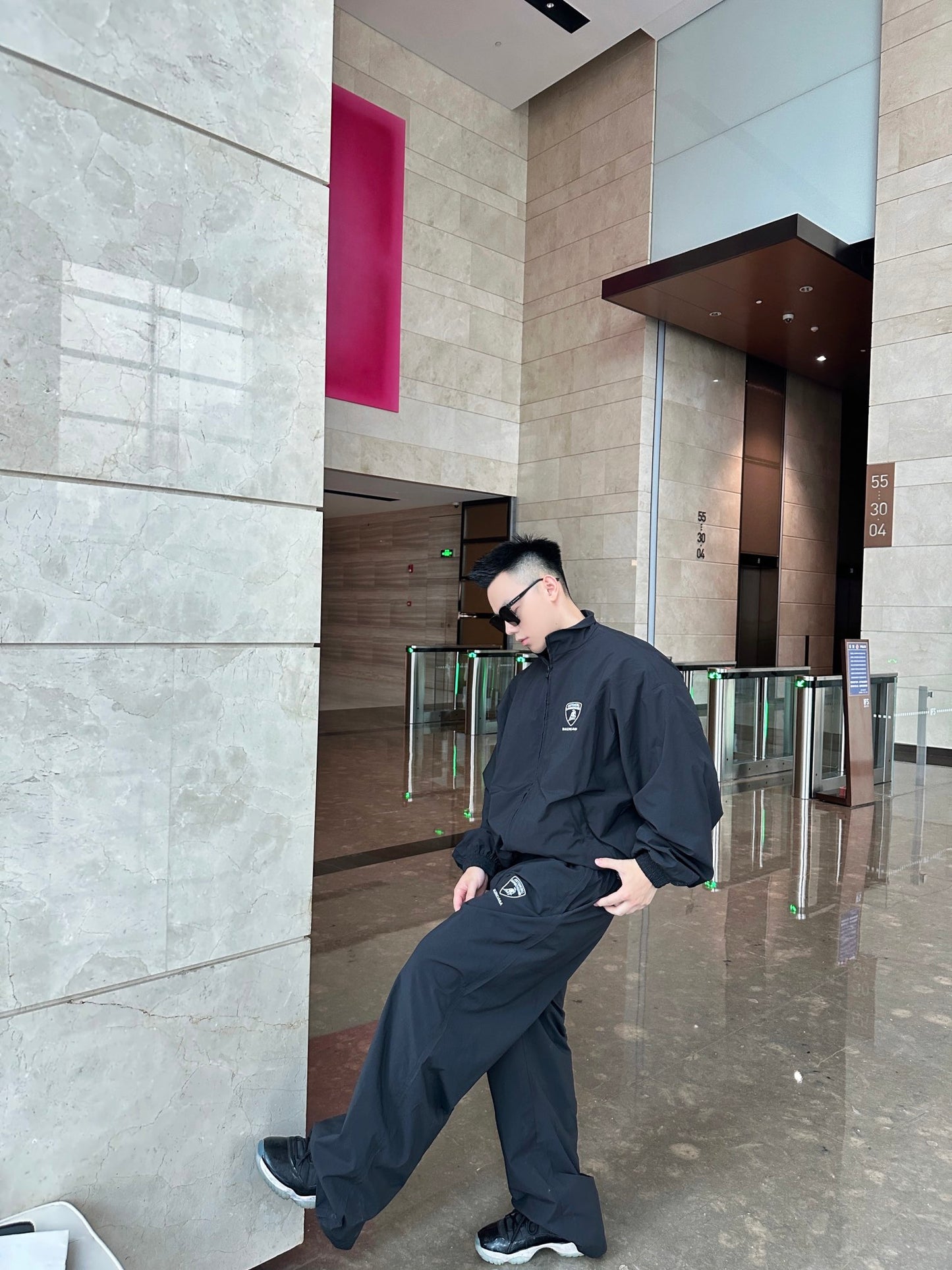 ZZLL / 발렌시아가 바지