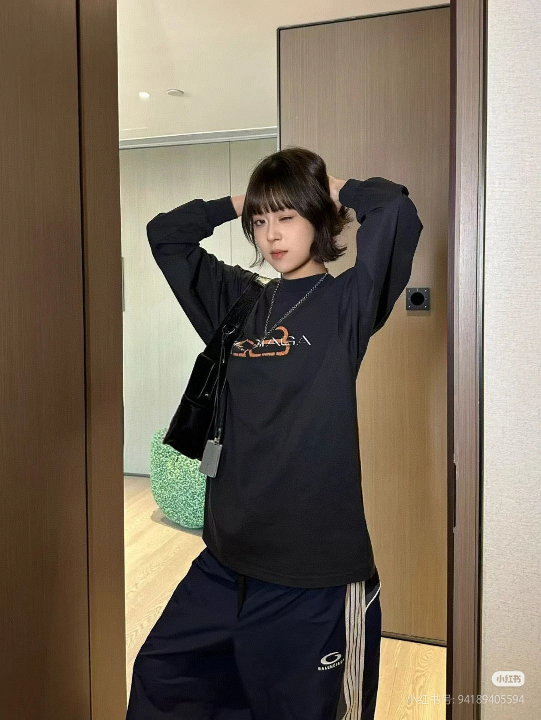 GTR / 발렌시아가 후드티