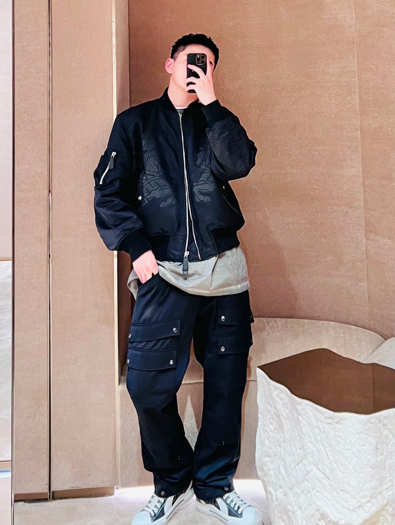 GTR / 발렌시아가 바지