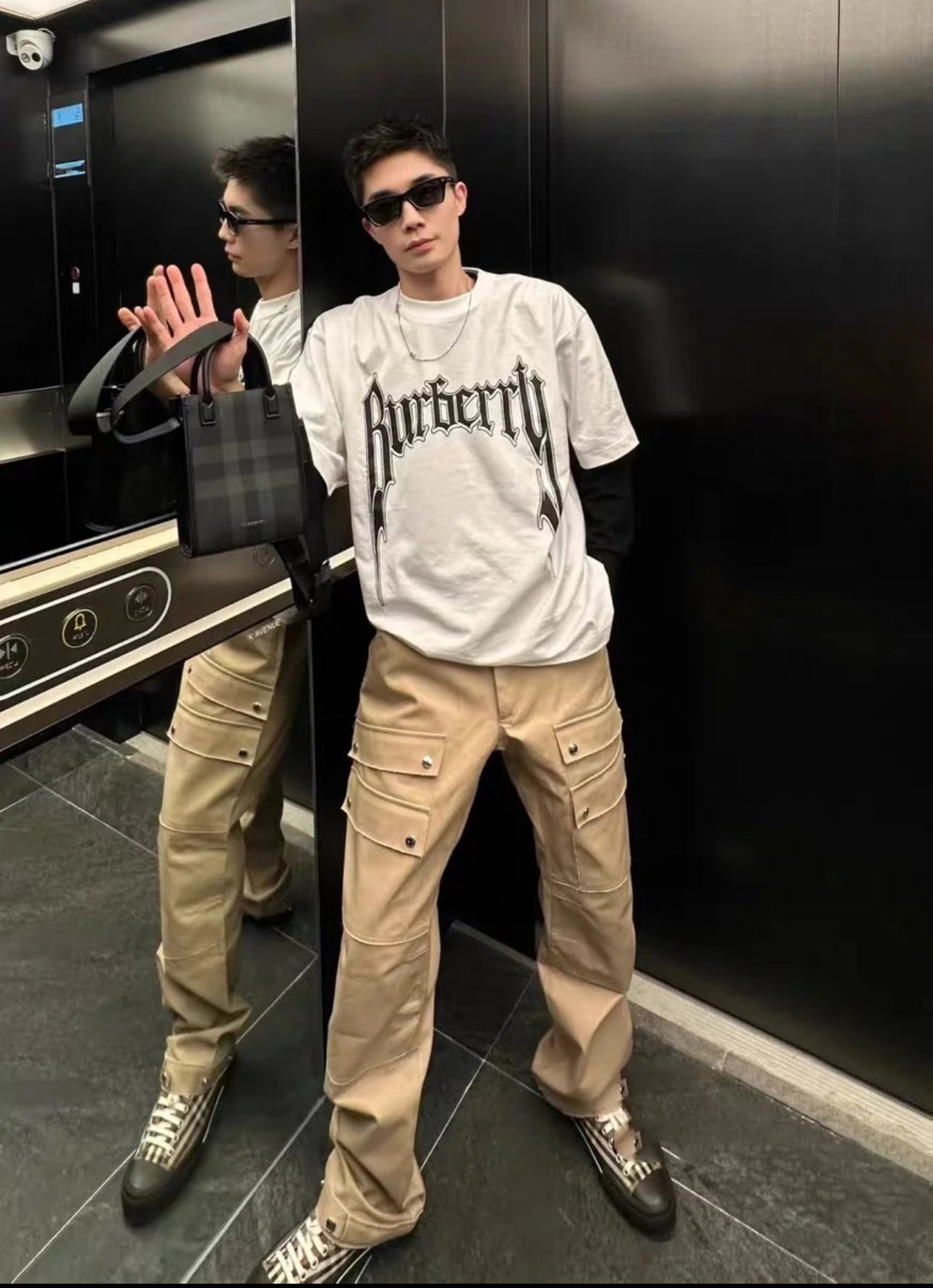 GTR / 발렌시아가 바지