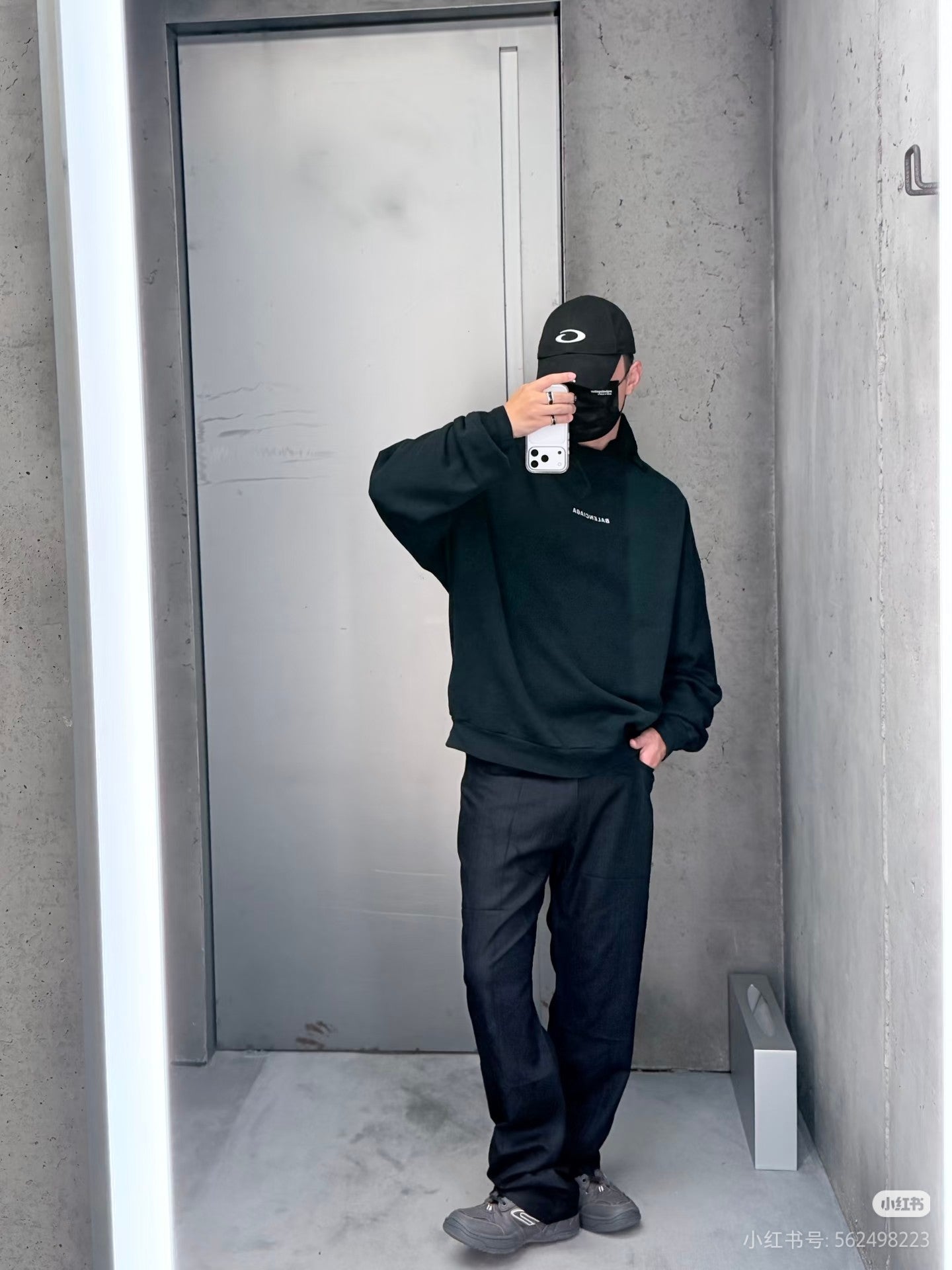 GTR / 발렌시아가 후드티