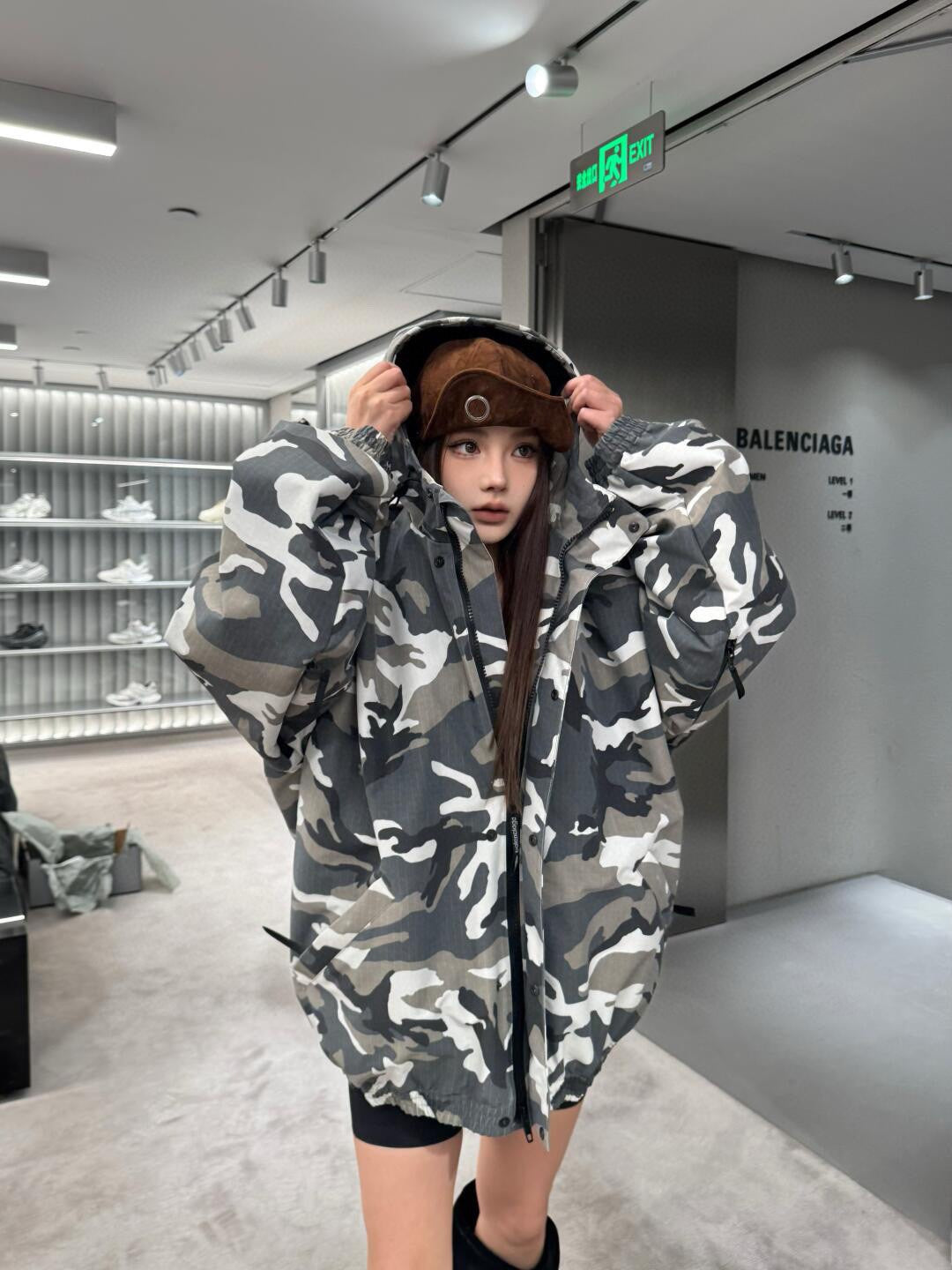 GTR / 발렌시아가 코트
