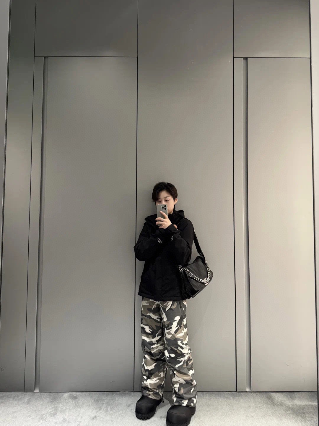 GTR / 발렌시아가 바지