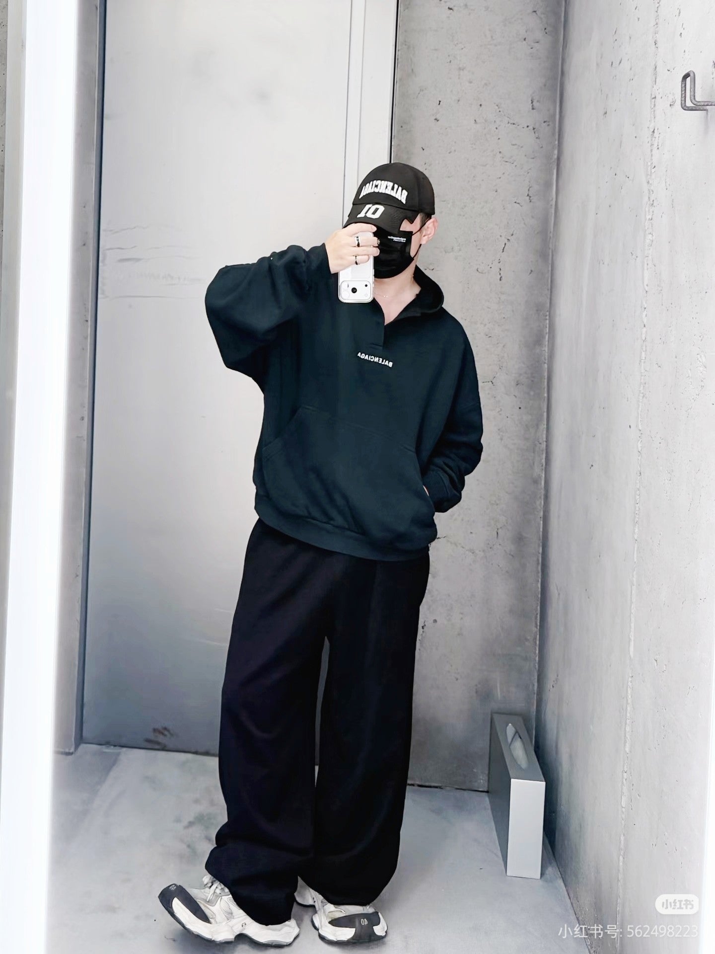 GTR / 발렌시아가 후드티