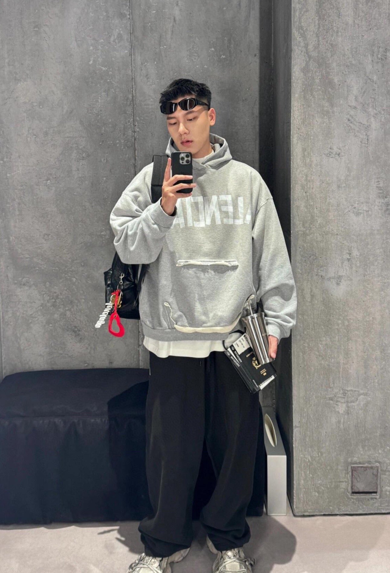 GTR / 발렌시아가 후드티