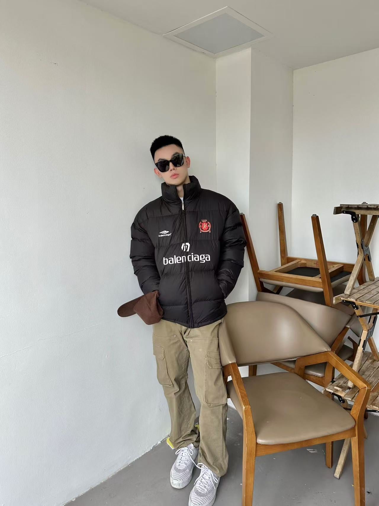 GTR / 발렌시아가 패딩
