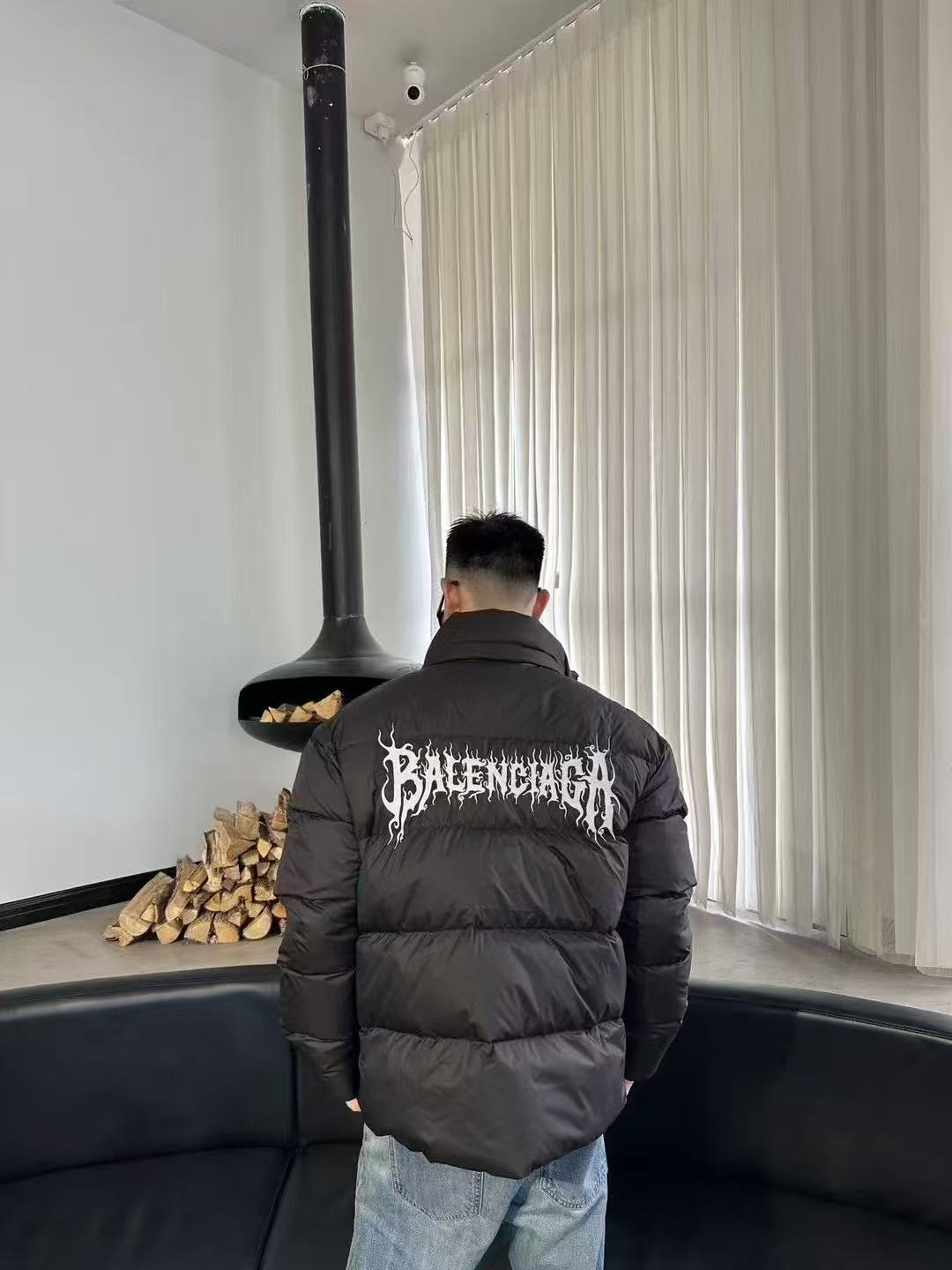 GTR / 발렌시아가 패딩