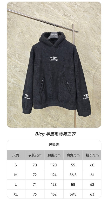 GTR / 발렌시아가 후드티