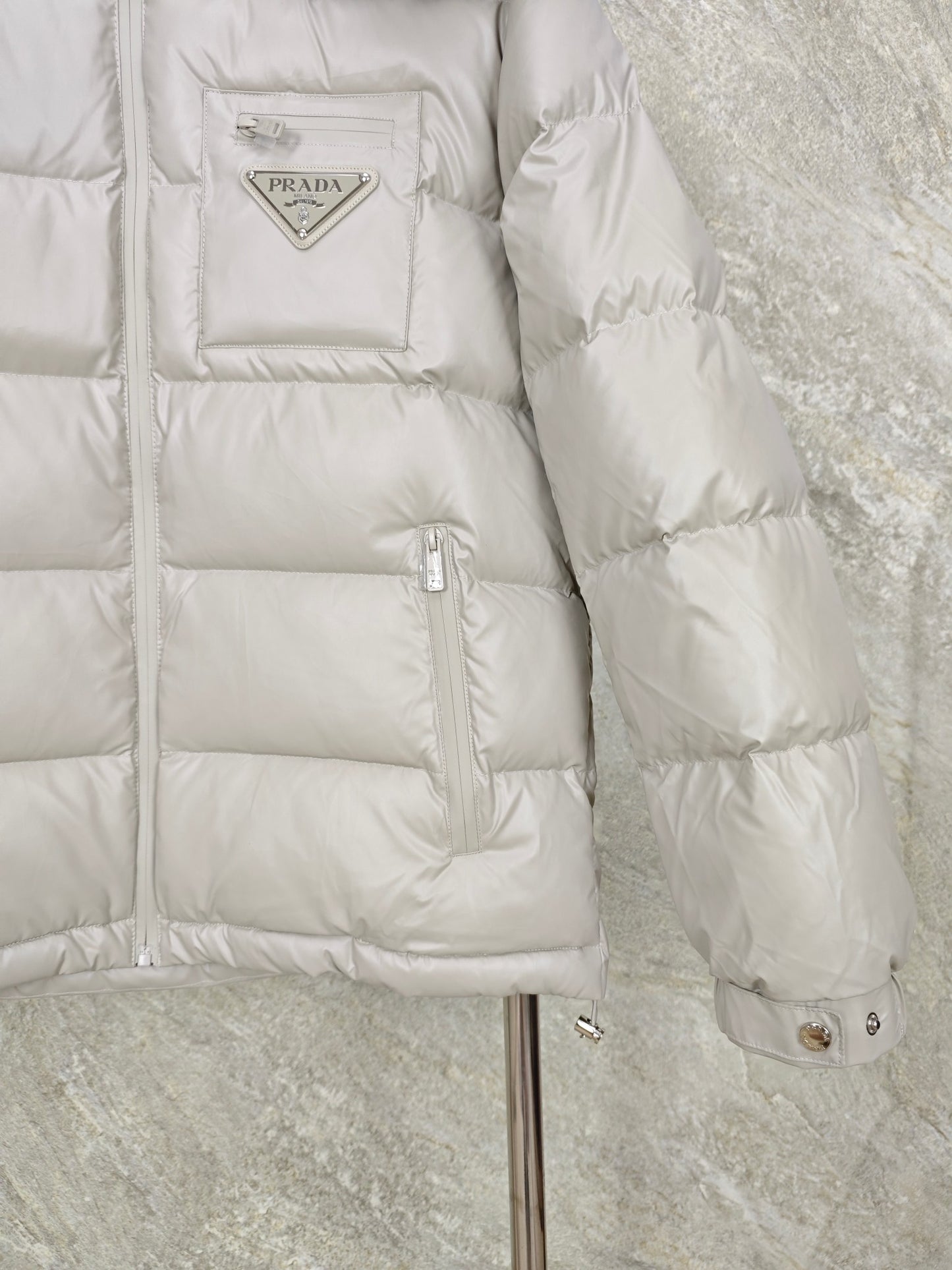 GTR / 프라다 패딩