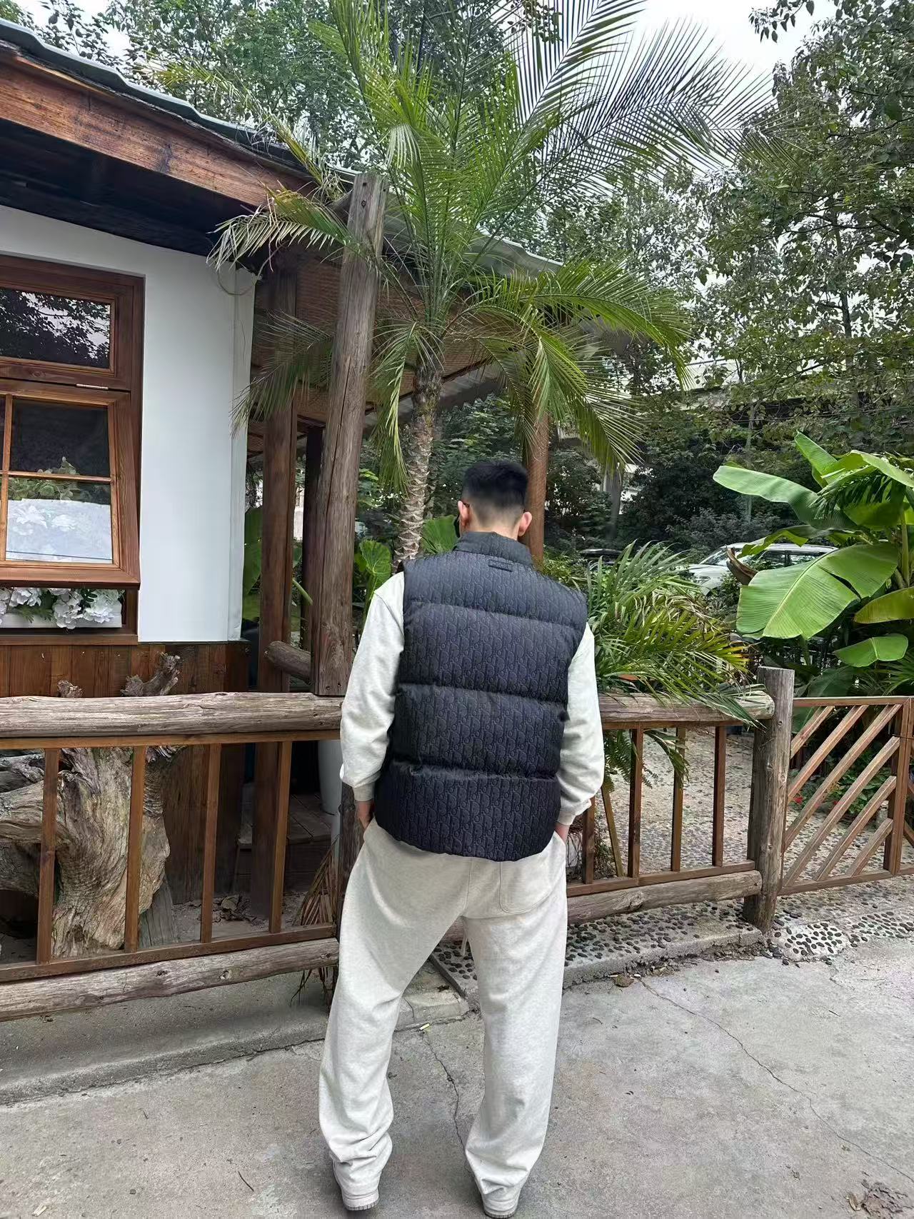 GTR / 디올 패딩 조끼