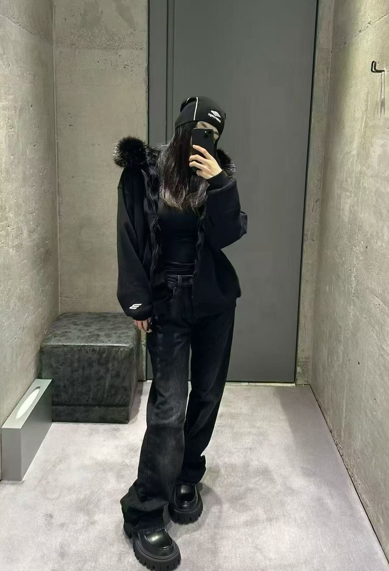 GTR / 발렌시아가 후드티