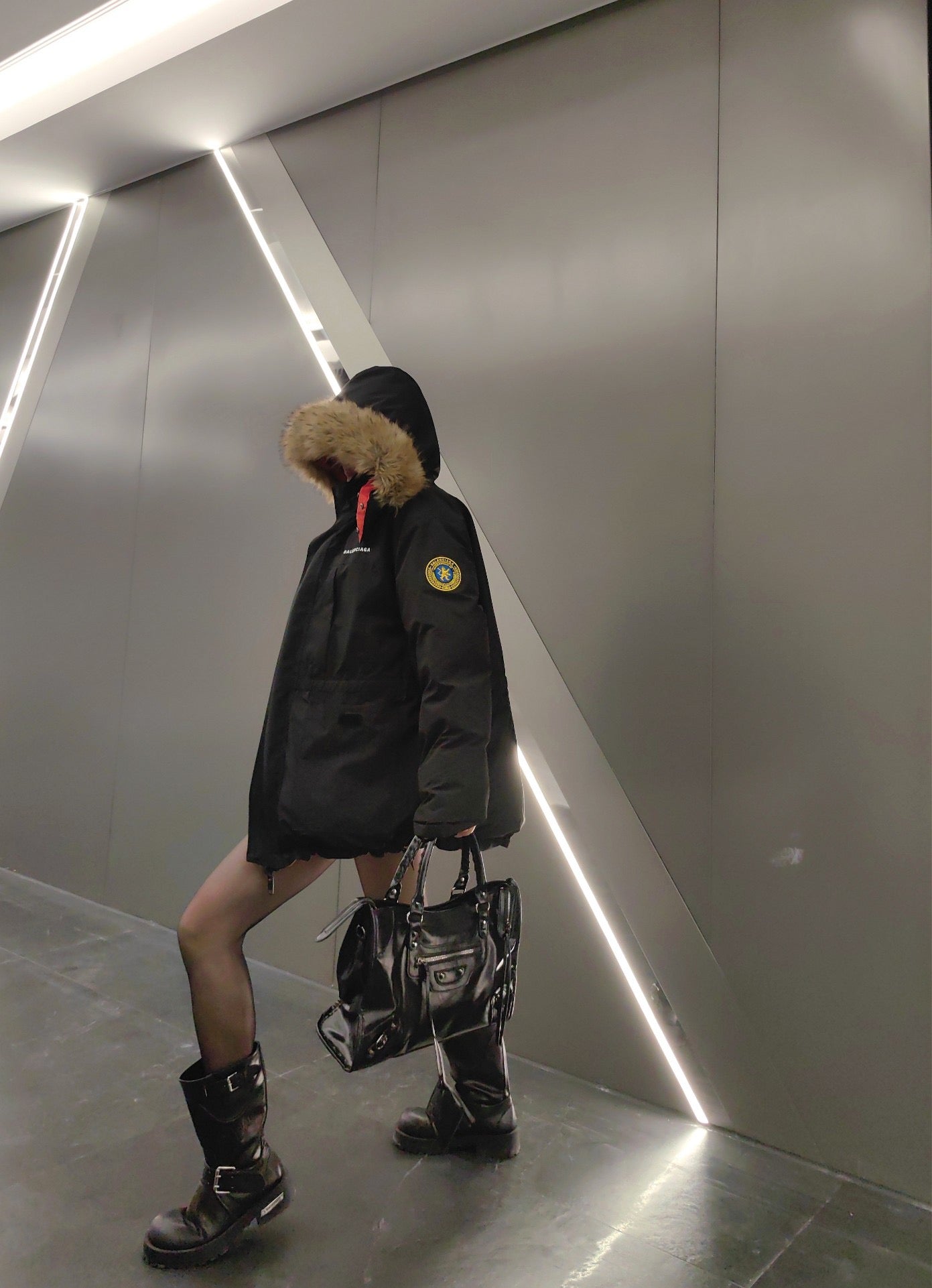 GTR / 발렌시아가 양면 패딩