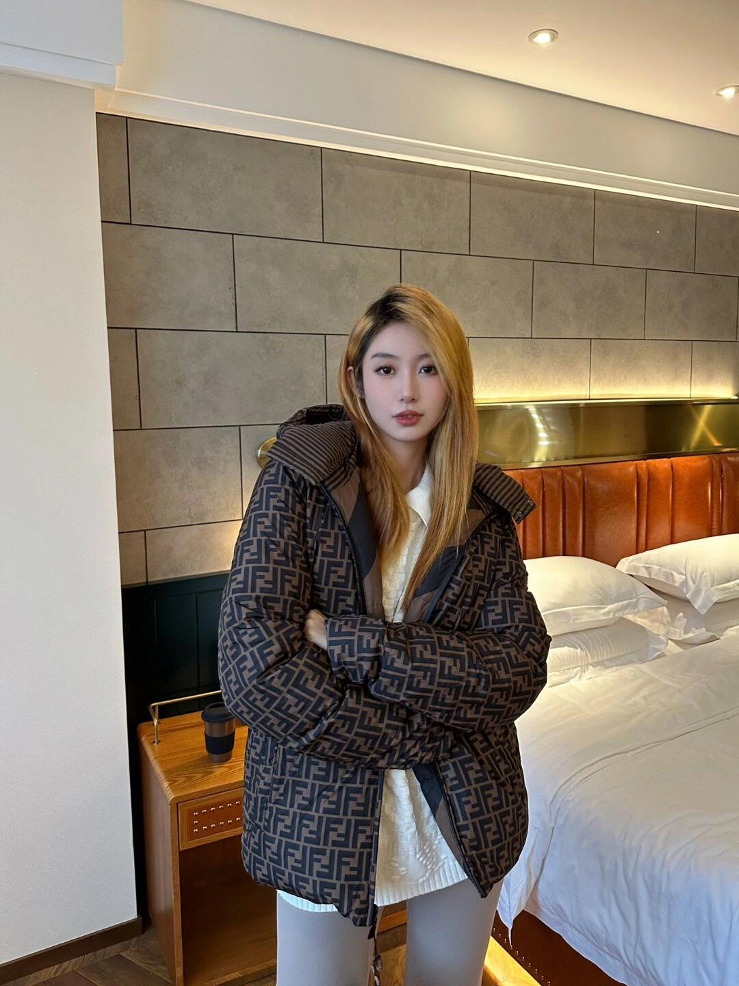 ZZLL / 펜디 양면 패딩
