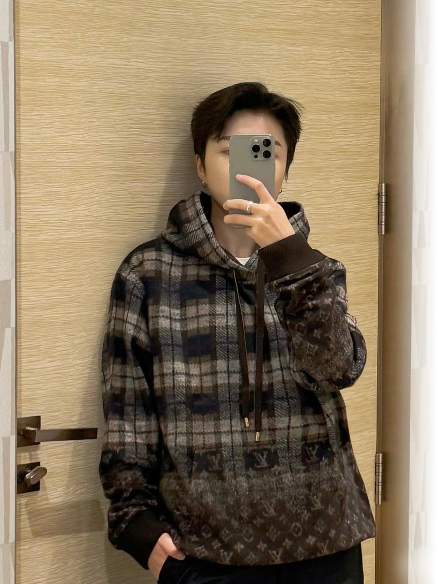 ZZLL / 루이비통 후드티