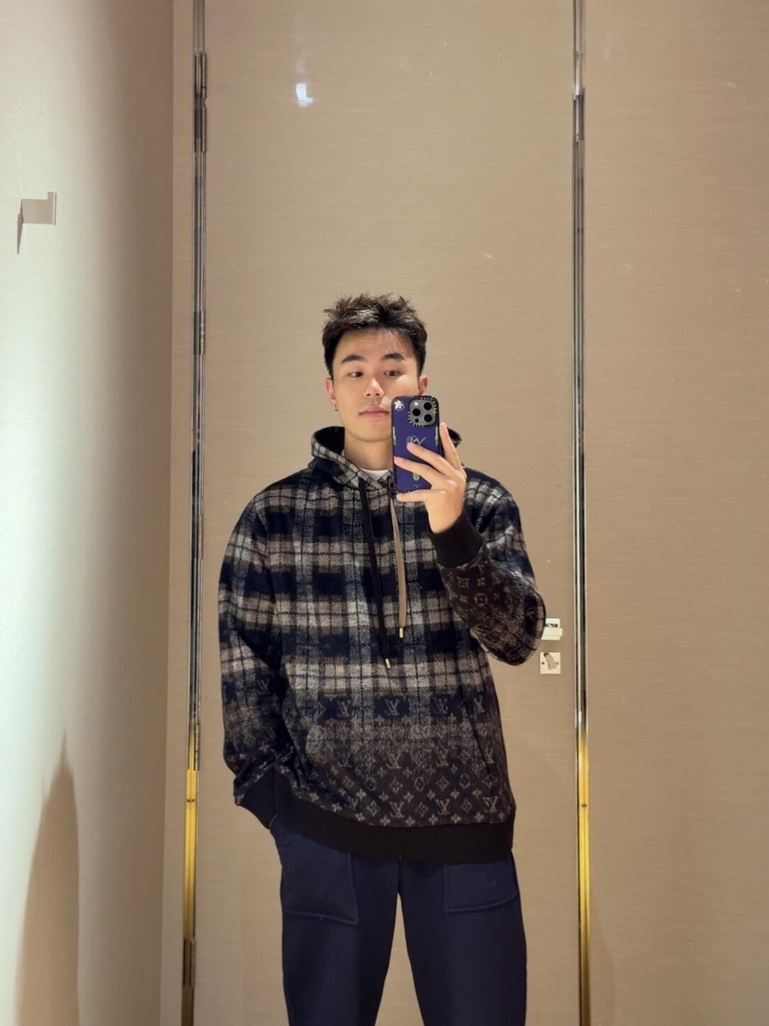 ZZLL / 루이비통 후드티