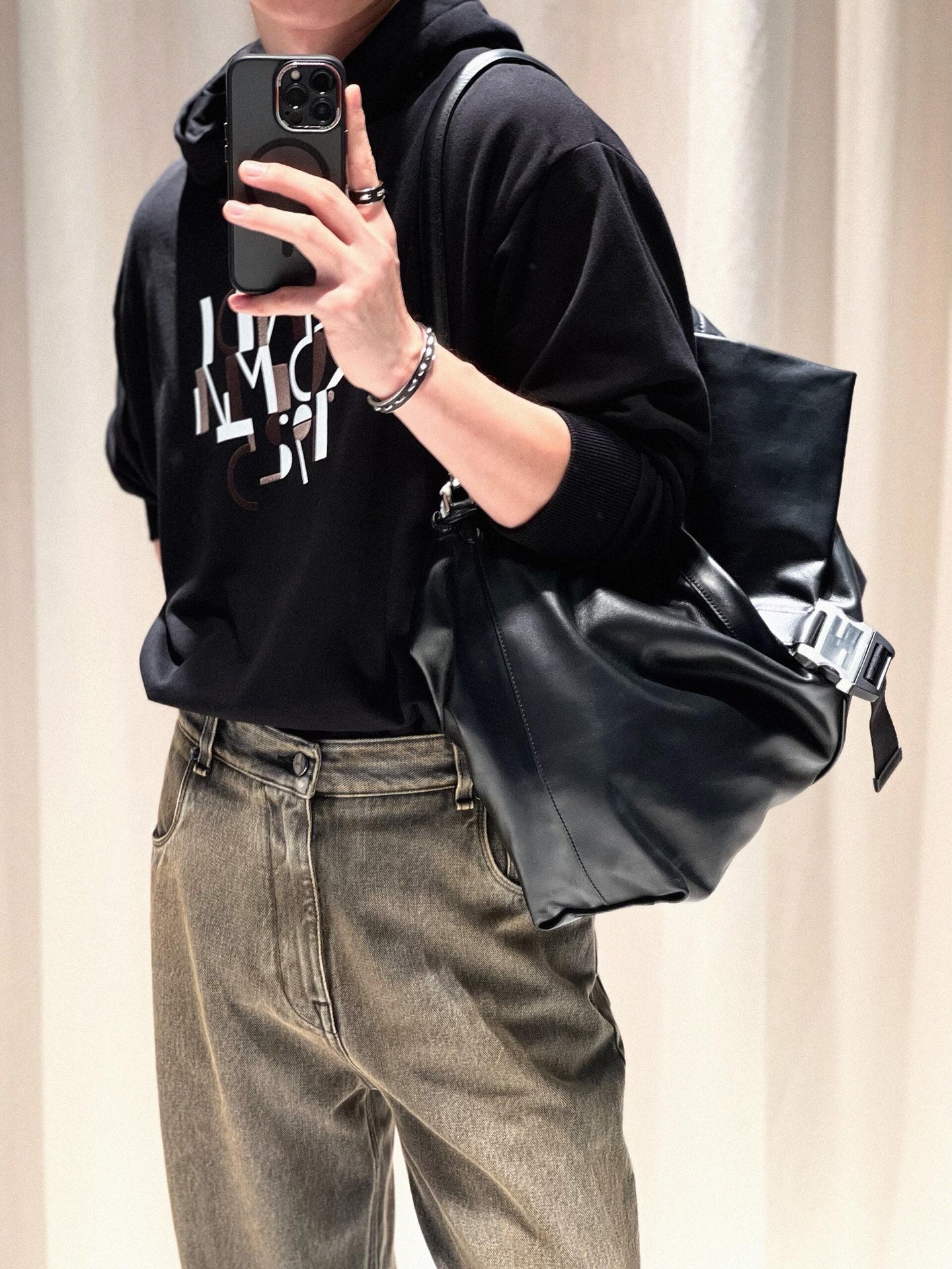 ZZLL / 펜디 후드티
