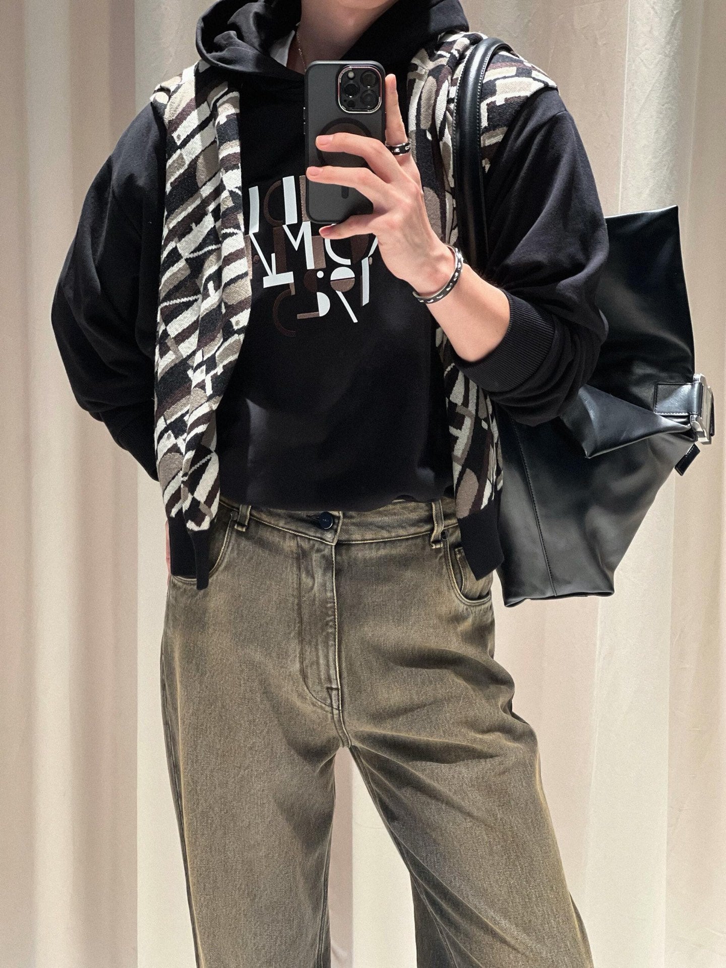ZZLL / 펜디 후드티