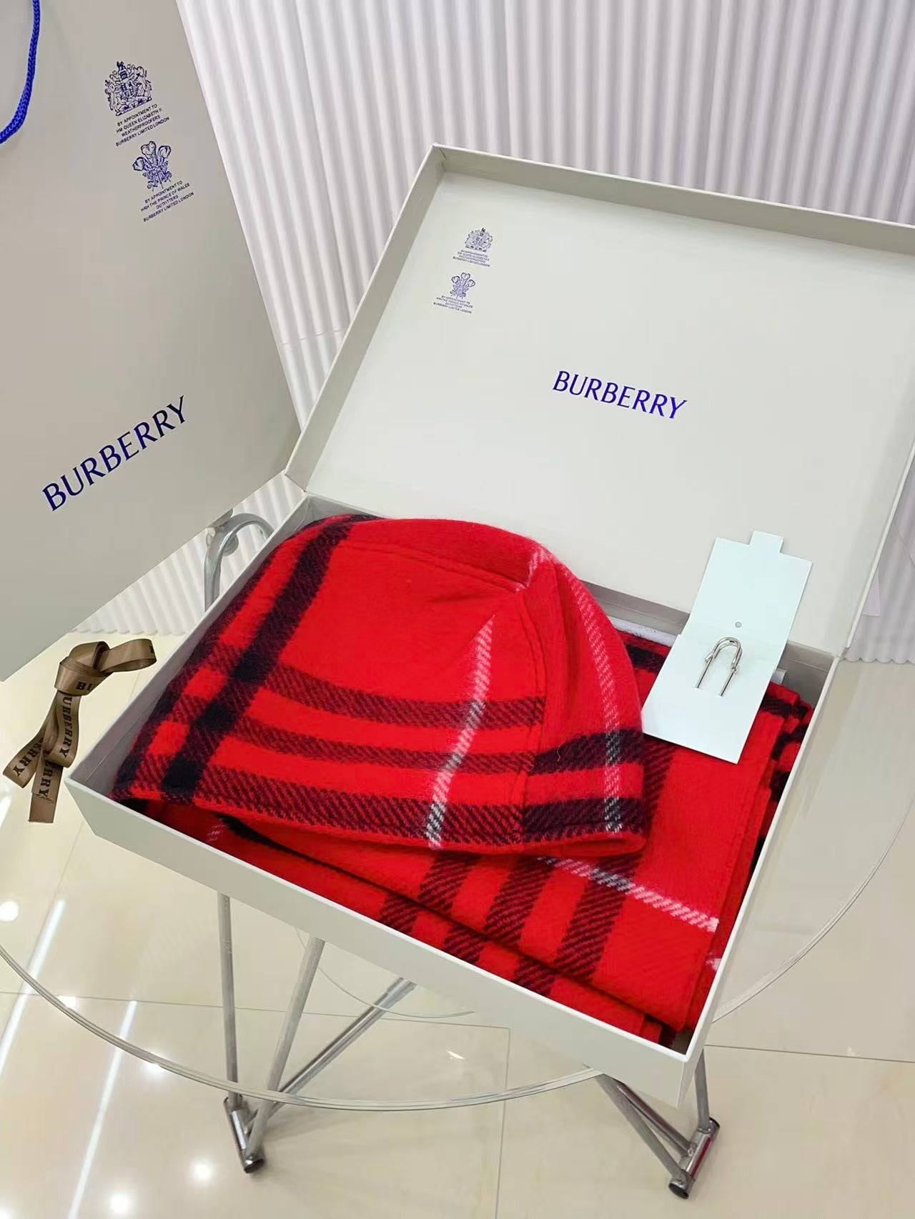 US / 버버리 후드 체크 머플러