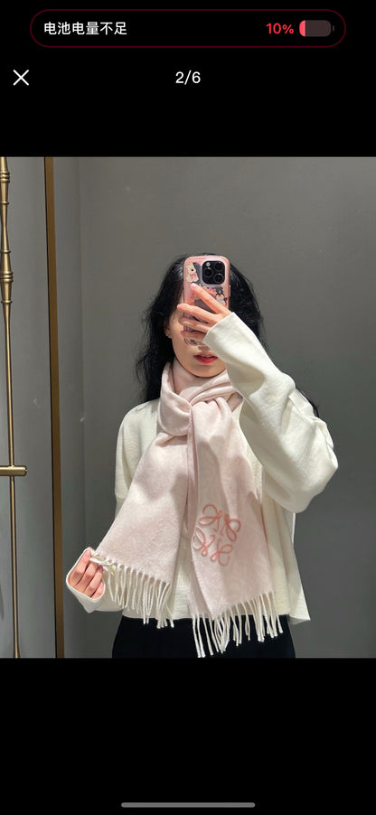 US / 로에베 스카프