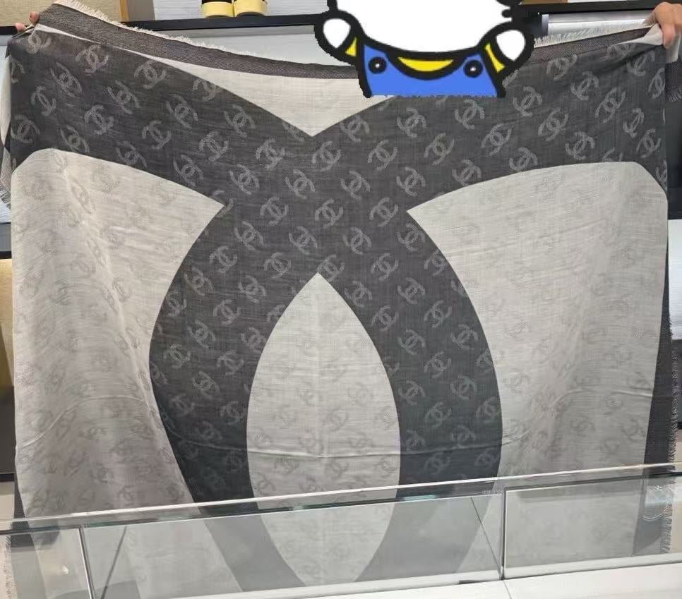 US / 샤넬 스카프