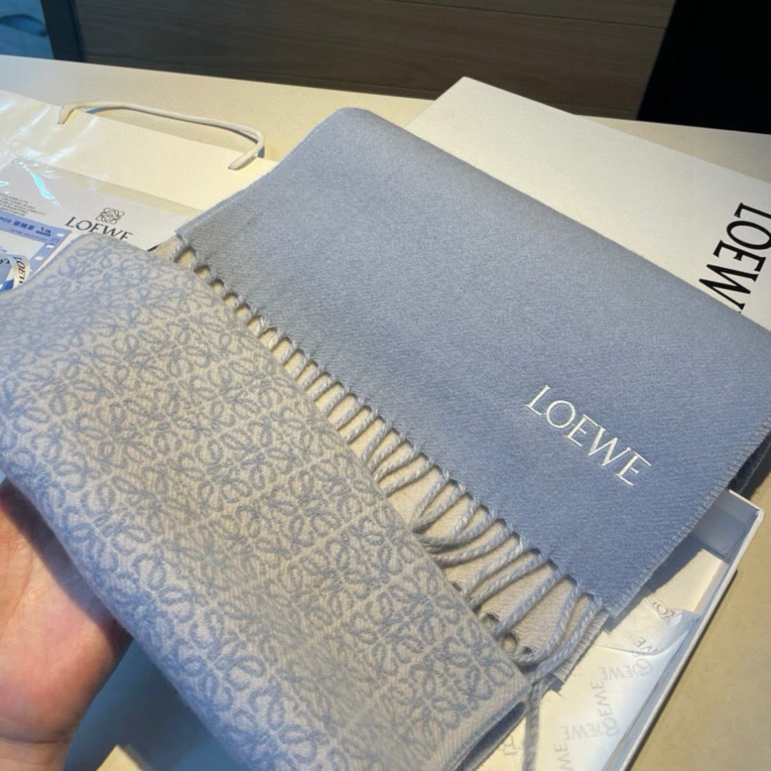 US / 로에베 스카프