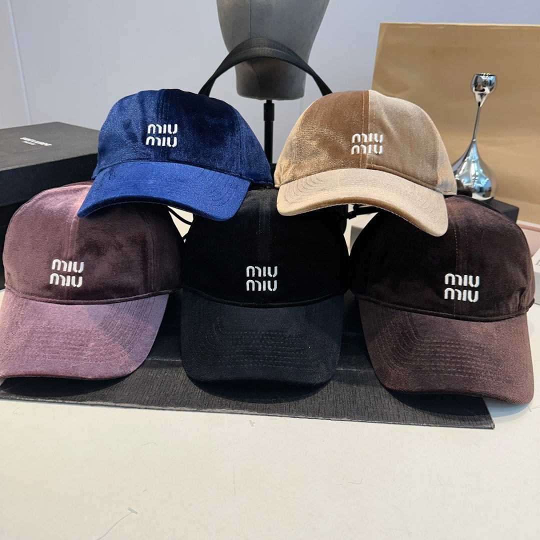 US / 미우미우 야구 모자