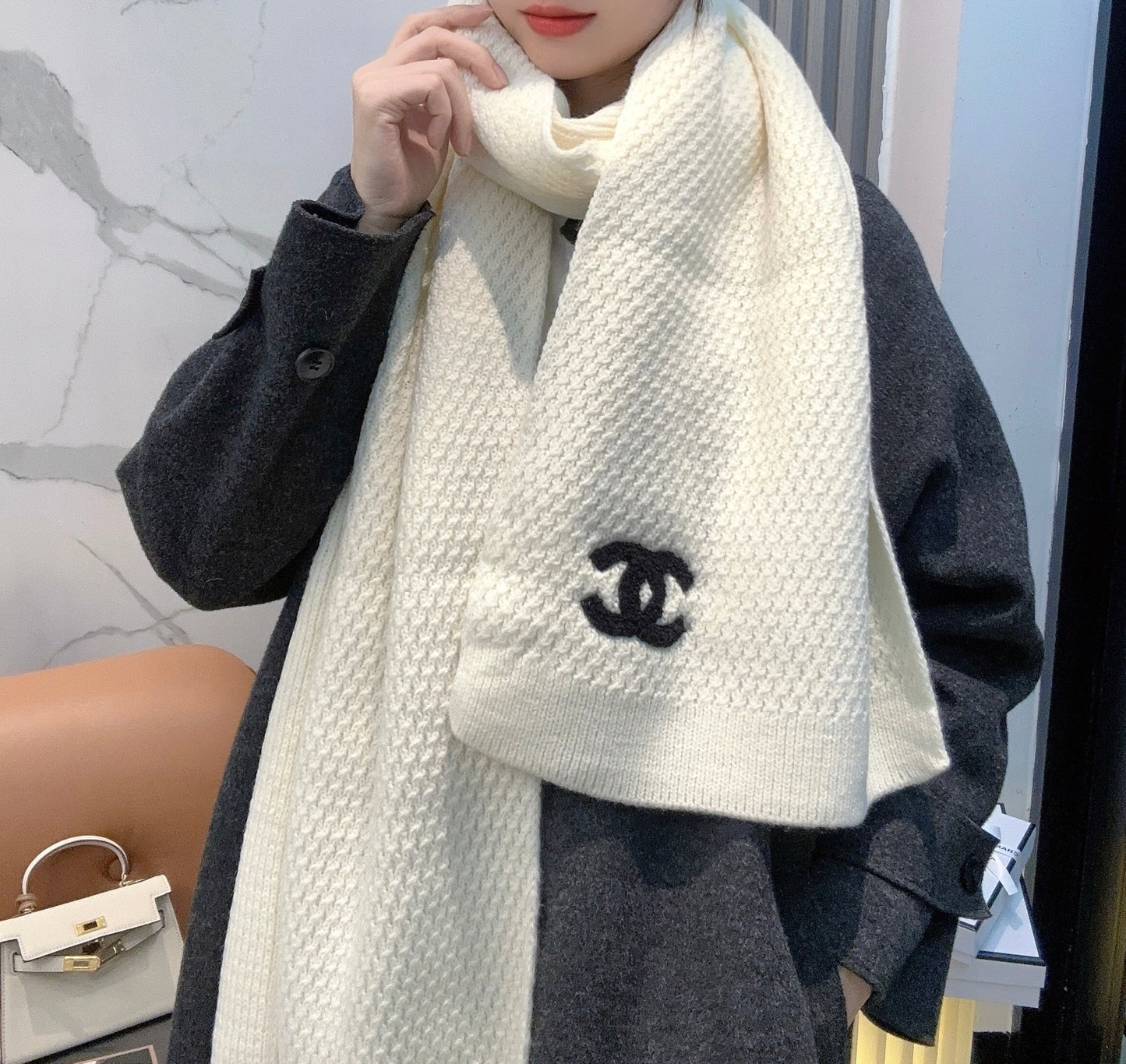 US / 샤넬 스카프
