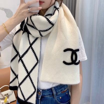 US / 샤넬 스카프