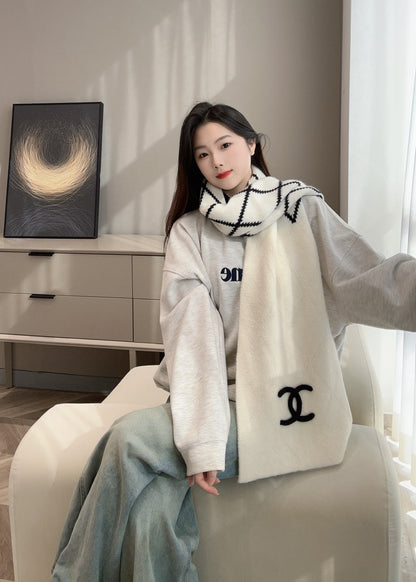 US / 샤넬 스카프