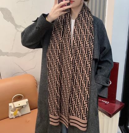 US / 펜디 스카프