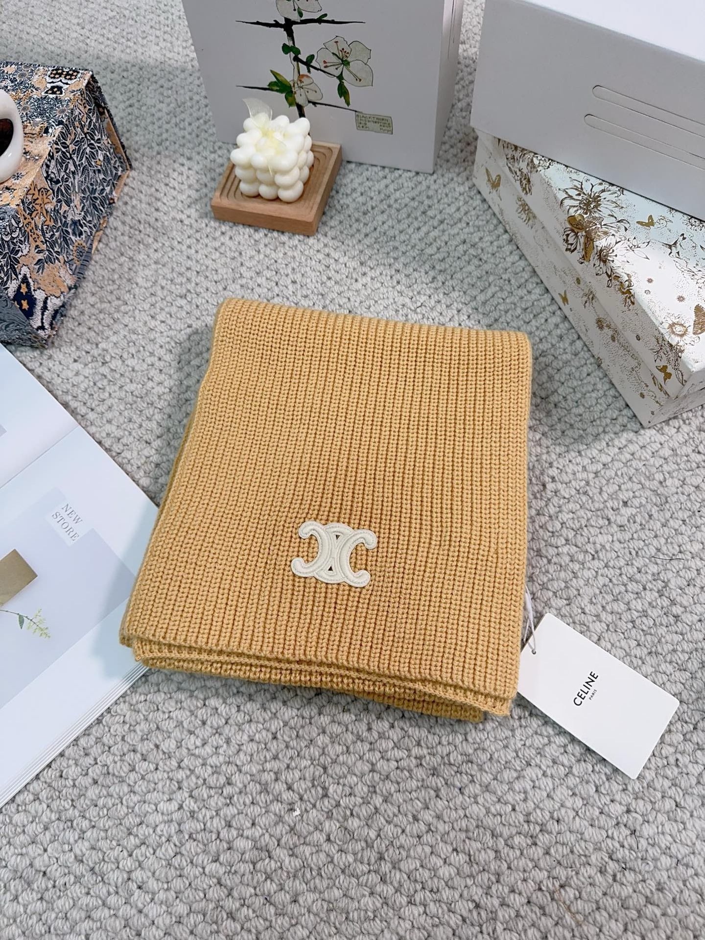 US / 셀린느 스카프