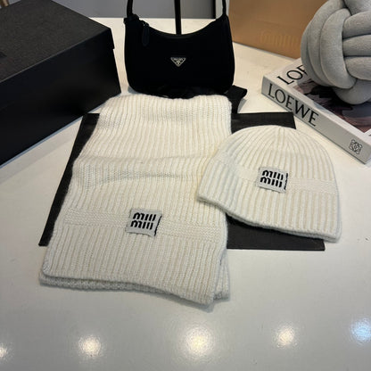 US / Miu Miu Hat+Scarf
